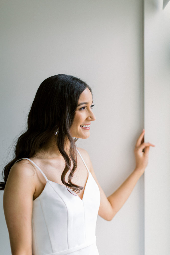 bride at micro wedding in orlando