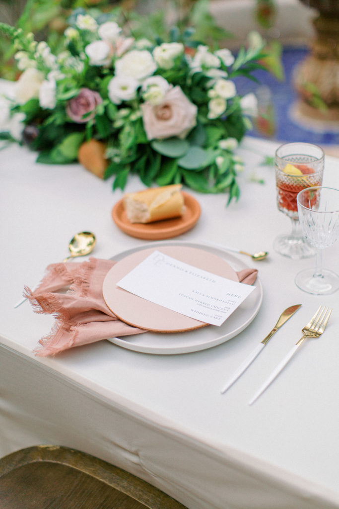 summer wedding tablescape