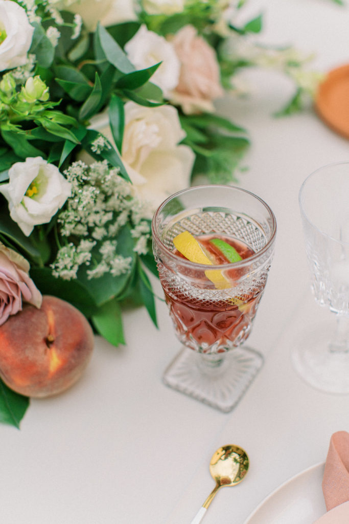 summer wedding tablescape