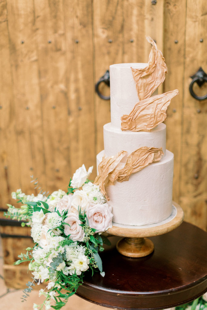 wedding cake mission Inn weddings